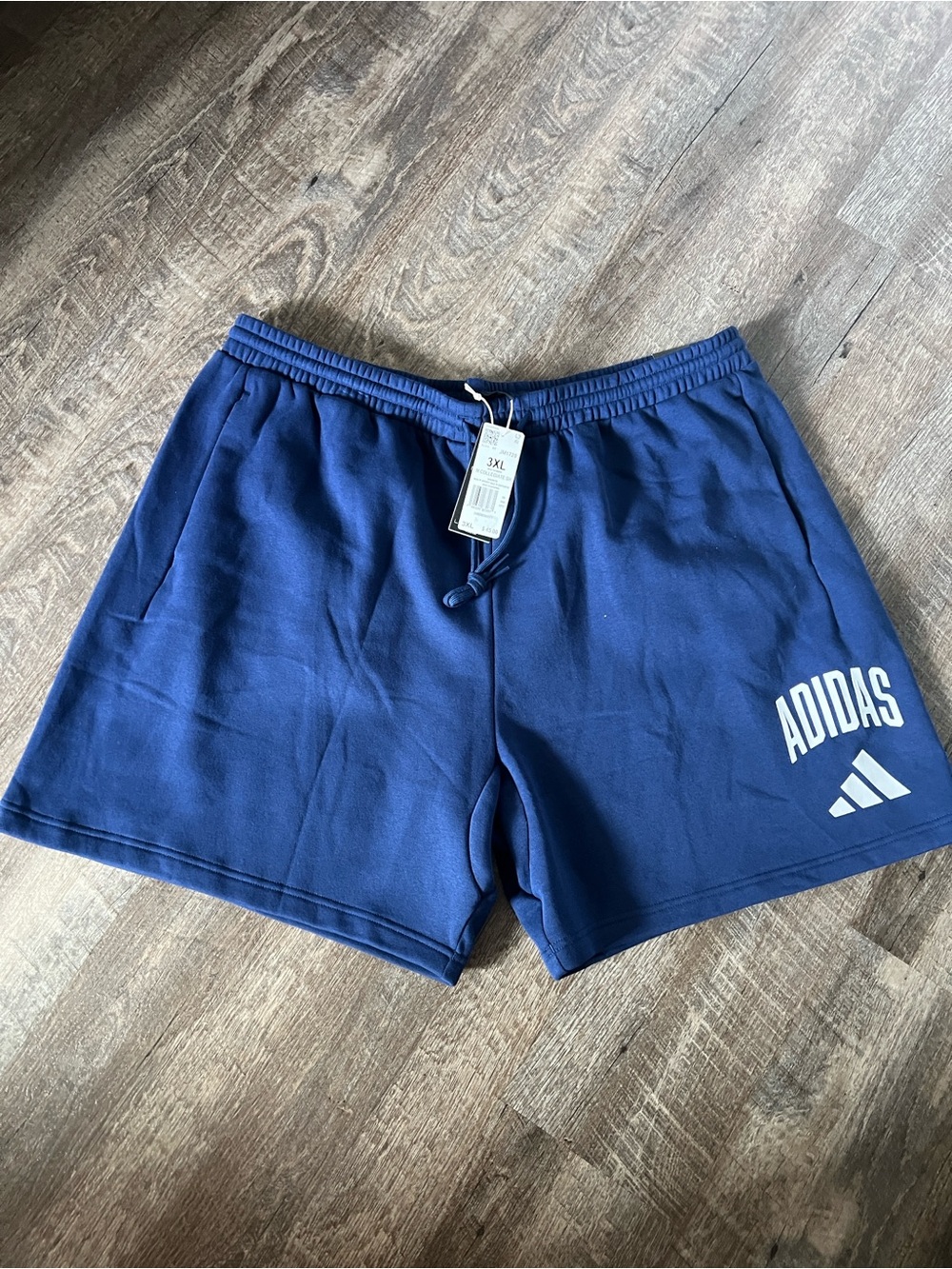 Adidas Fleece Mens 7" Mid Rise Colligate Shorts-Size 3XL